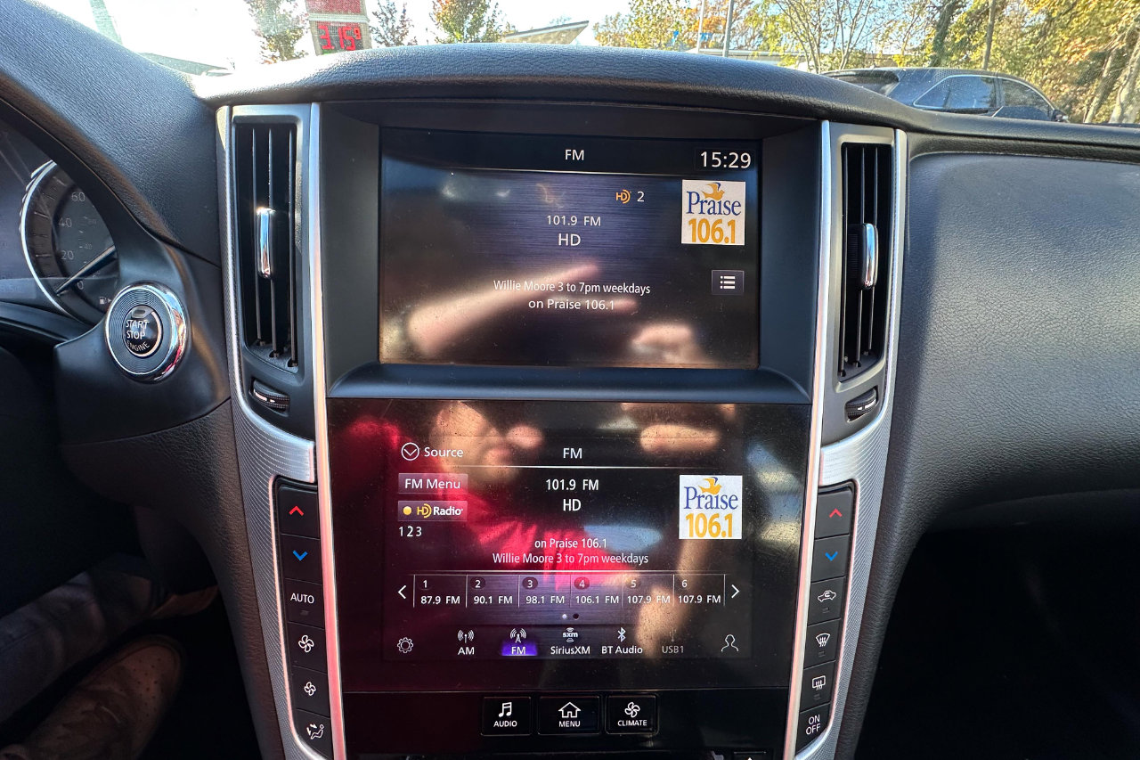 Used 2021 INFINITI Q50 Luxe image 17