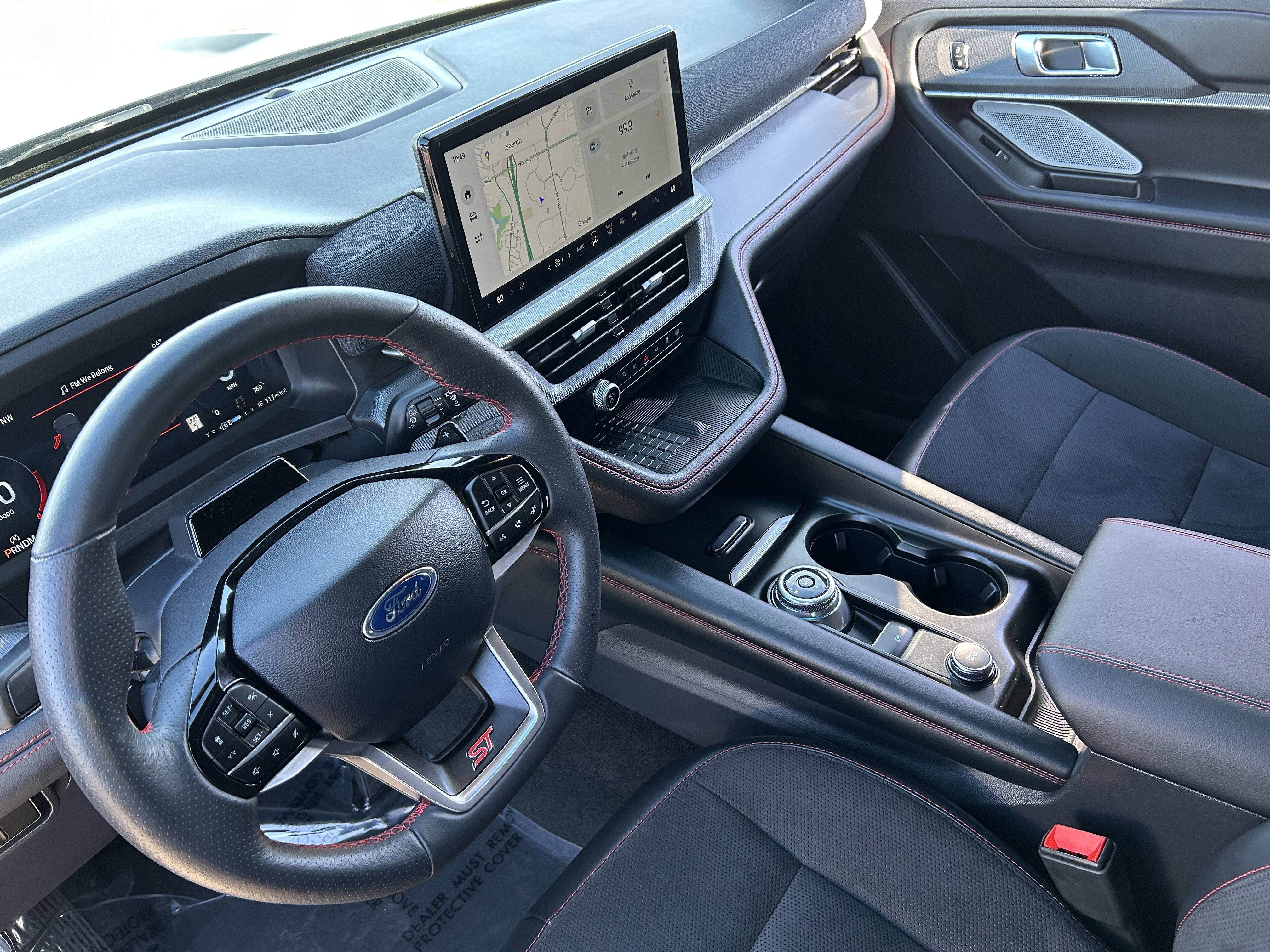 Used 2025 Ford Explorer ST image 18