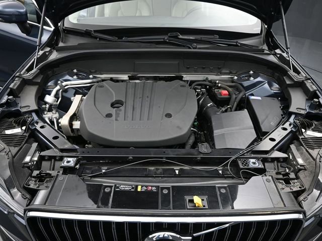 Used 2023 Volvo XC60 B5 Plus w/ Climate Package AWD/4WD image 32