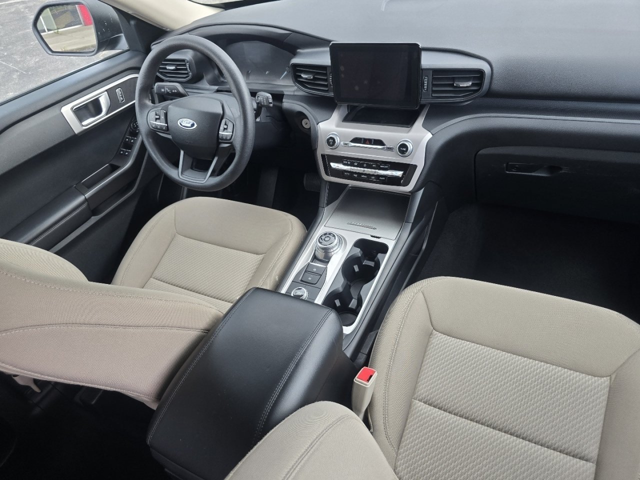 Used 2023 Ford Explorer 4WD image 20