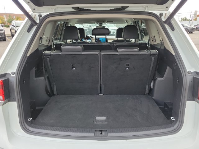 Used 2024 Volkswagen Atlas SE AWD/4WD image 29