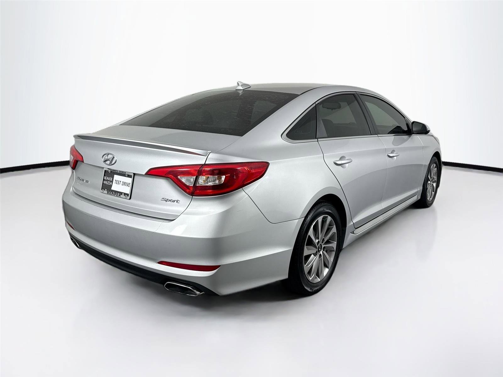 Used 2017 Hyundai Sonata Sport FWD video 2