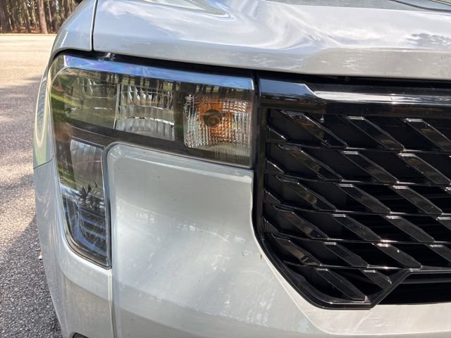 Used 2025 Ford Maverick XLT w/ XLT Luxury Package AWD/4WD image 9