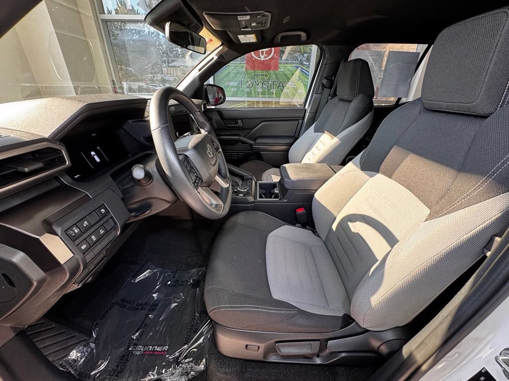 Certified 2025 Toyota 4Runner TRD Off-Road AWD/4WD image 23