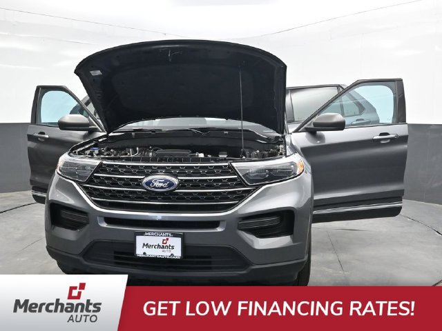 Used 2023 Ford Explorer XLT AWD/4WD image 43