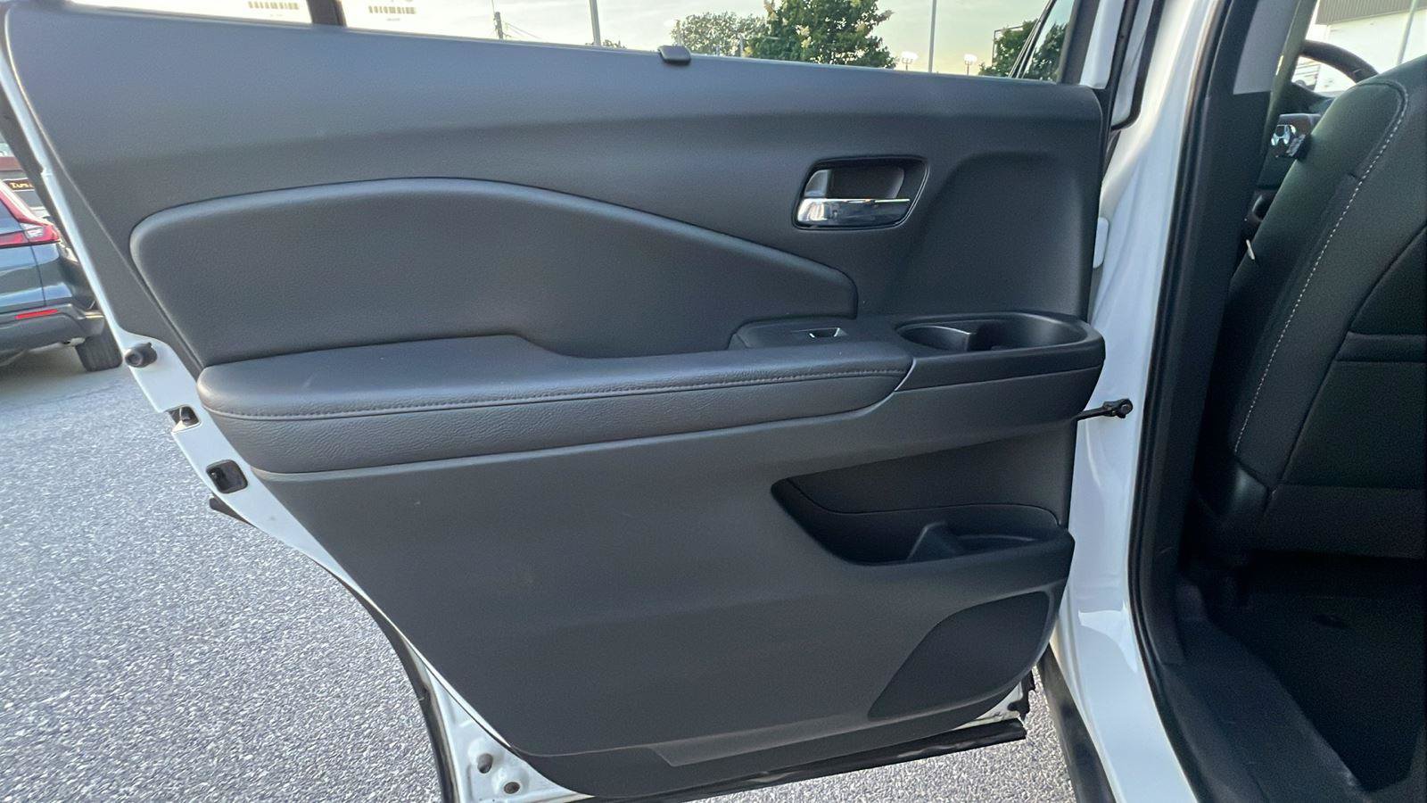 Used 2022 Honda Pilot Special Edition image 18