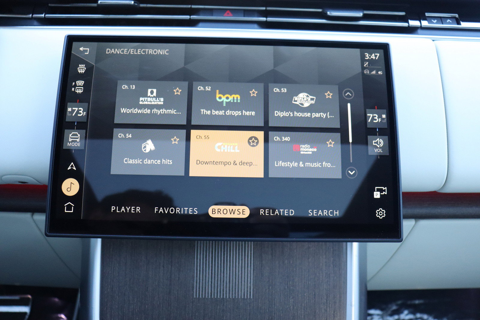 Used 2025 Land Rover Range Rover Autobiography AWD/4WD image 32
