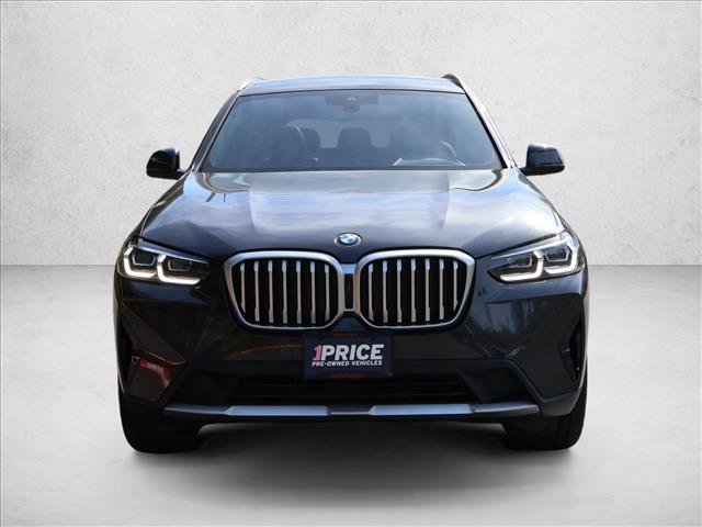 Used 2024 BMW X3 xDrive30i w/ Premium Package AWD/4WD image 3