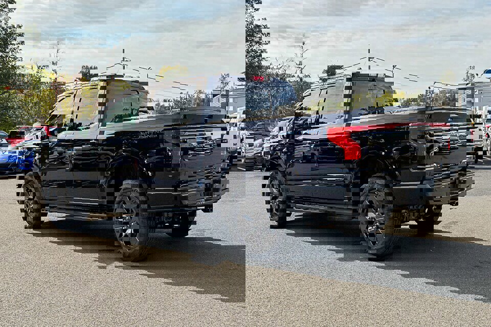 New 2025 Ford F150 Lightning Lariat image 5