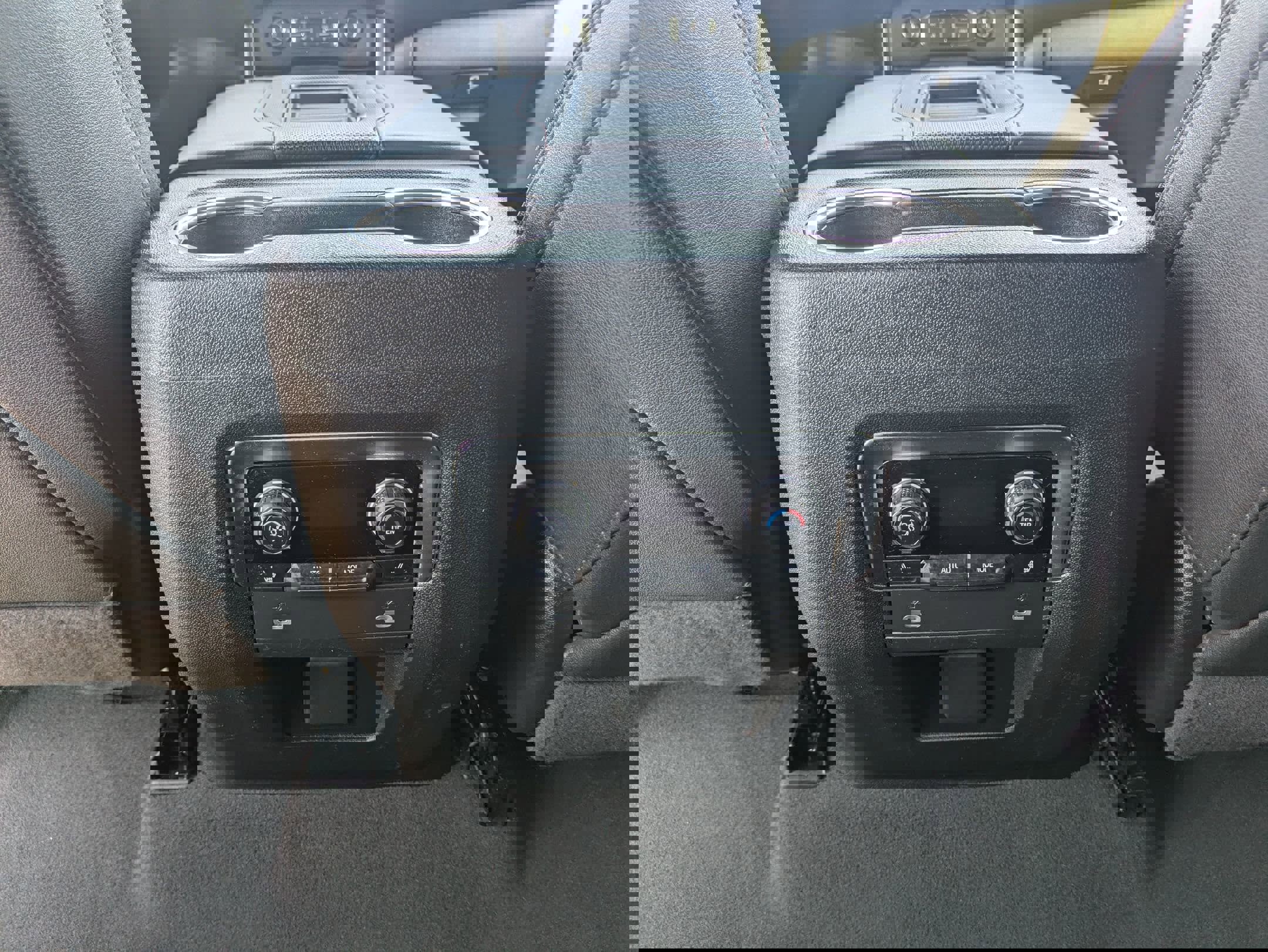 Used 2024 Chevrolet Tahoe RST w/ Luxury Package image 23