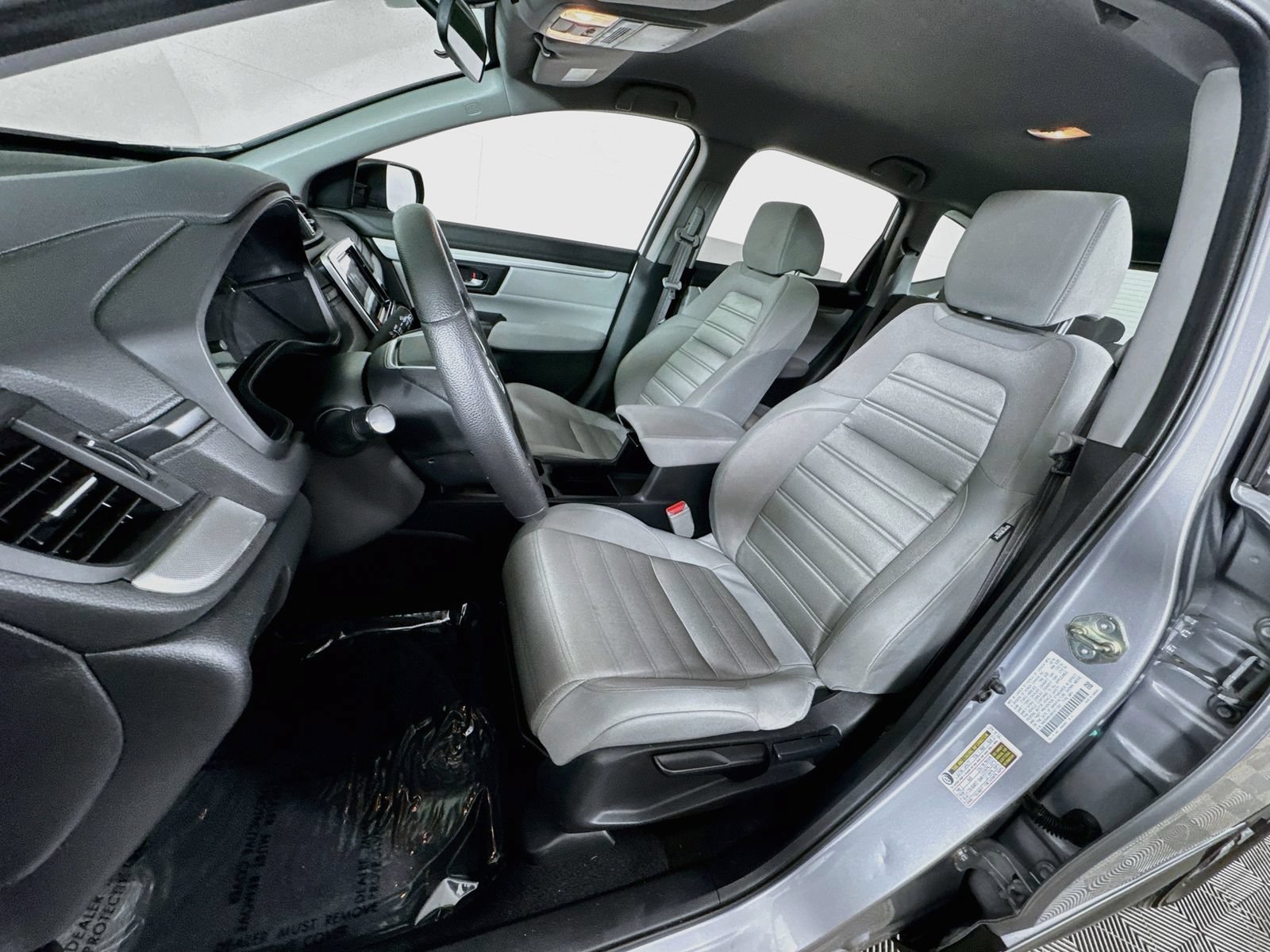 Used 2019 Honda CR-V LX image 12