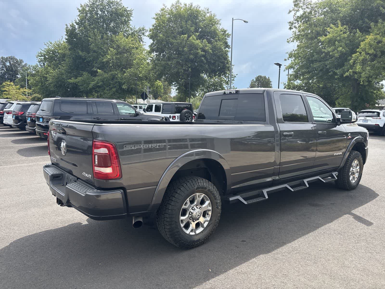 Used 2020 RAM 3500 Laramie AWD/4WD image 4