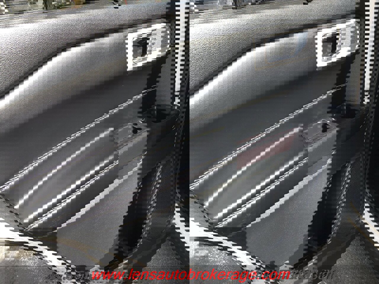 Used 2020 Ford Explorer ST image 16