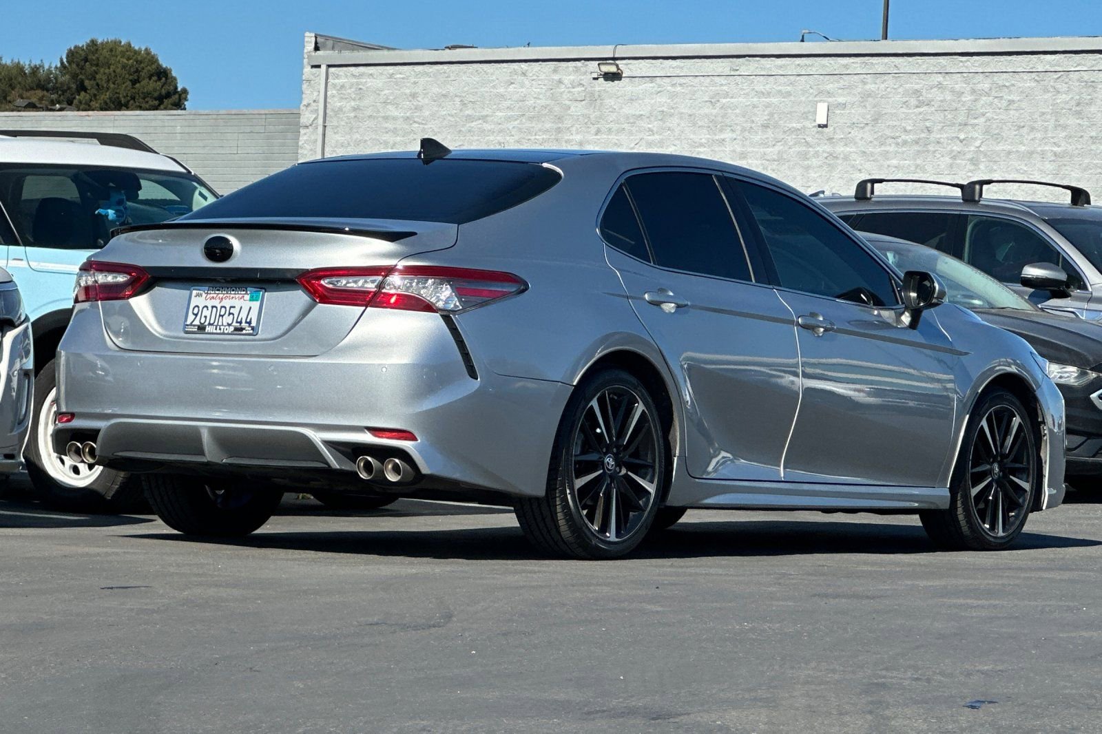 Used 2018 Toyota Camry XSE w/ Audio Package FWD image 4