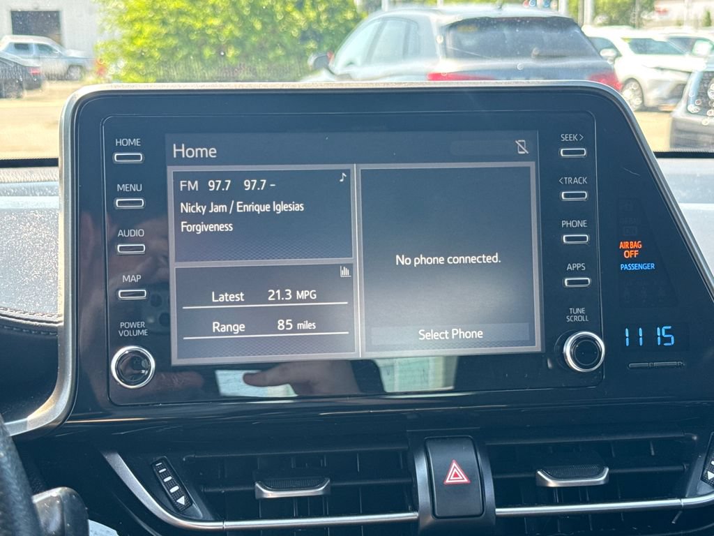 Used 2019 Toyota C-HR LE FWD image 21