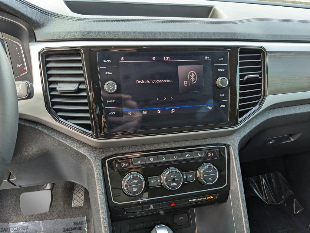 Certified 2023 Volkswagen Atlas SE image 21