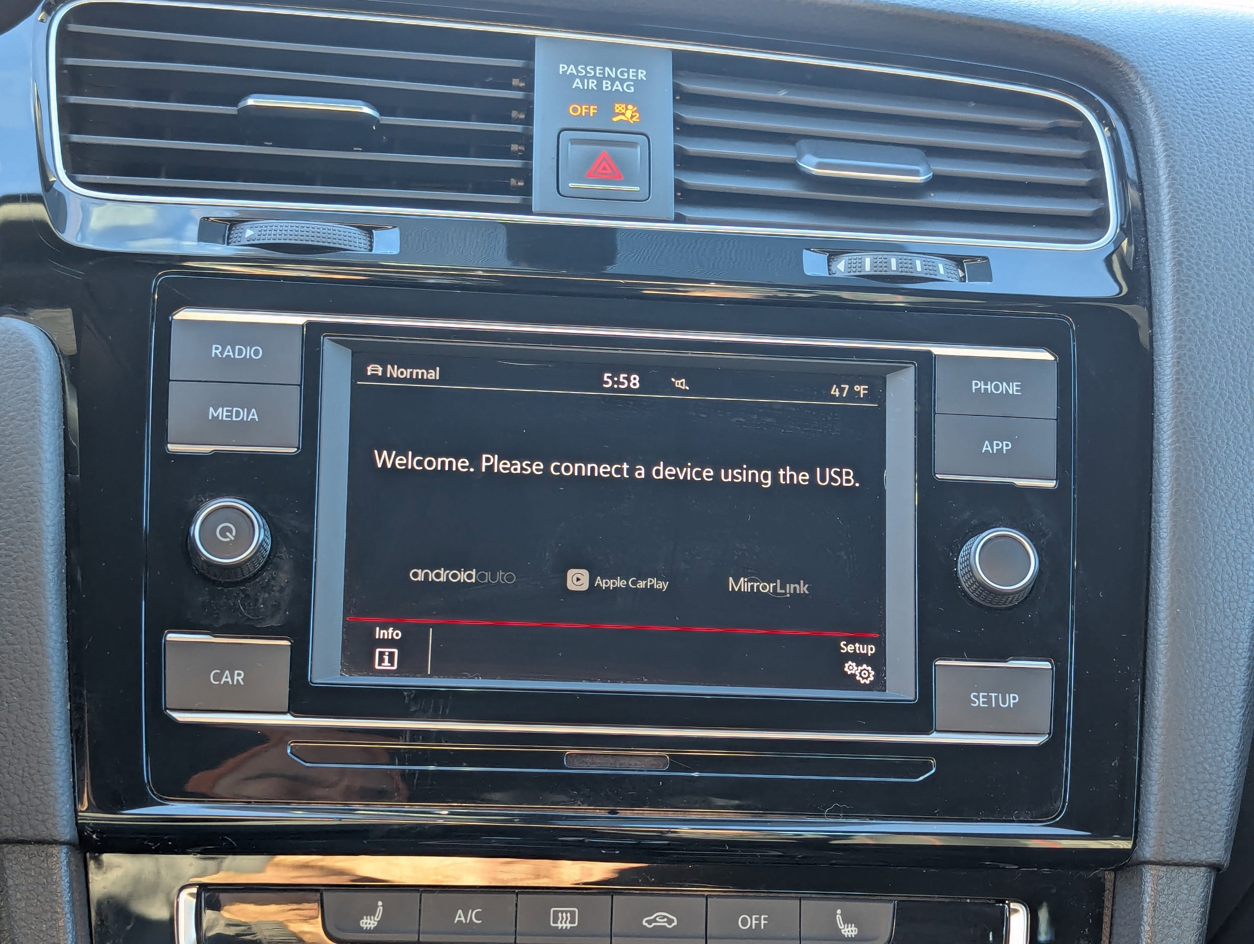 Used 2018 Volkswagen GTI S image 20