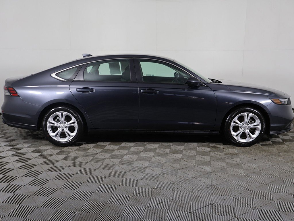 Certified 2025 Honda Accord LX image 15