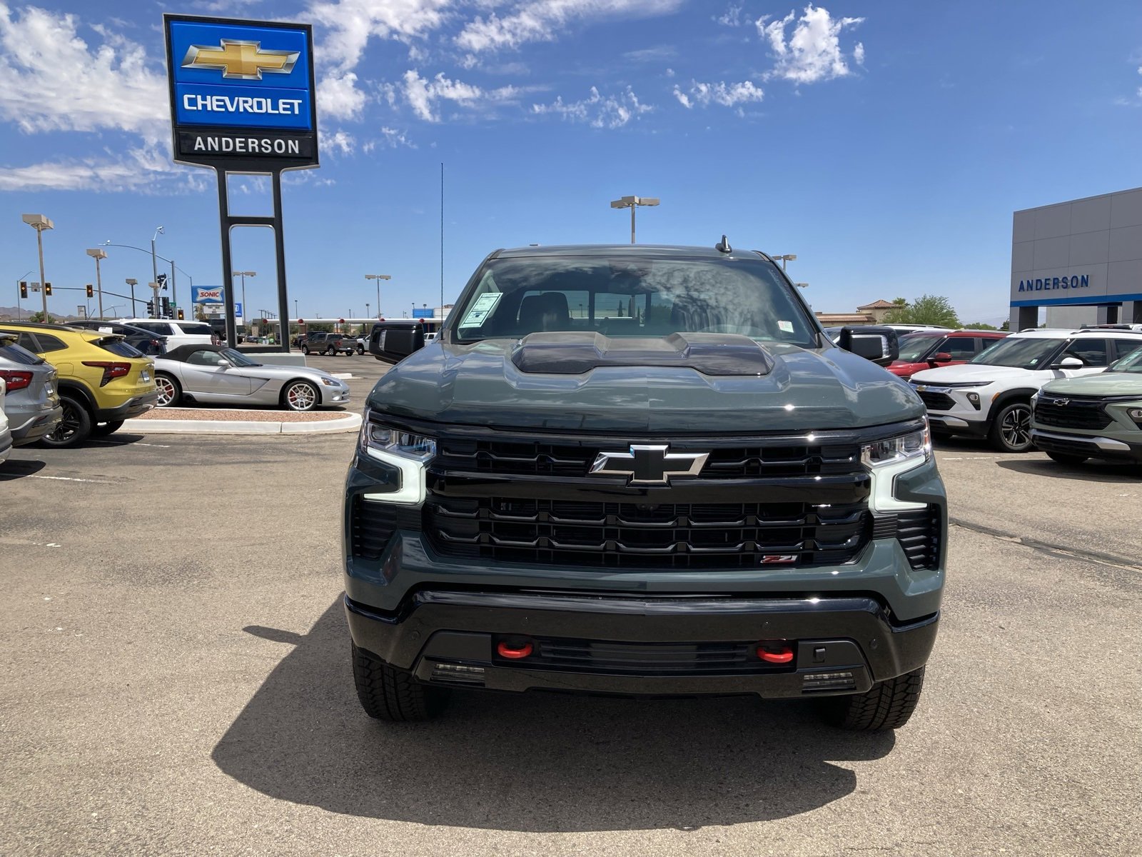 New 2025 Chevrolet Silverado 1500 LT Trail Boss w/ LT Trail Boss Premium Package image 2