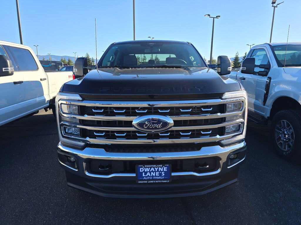 New 2026 Ford F350 XLT image 2
