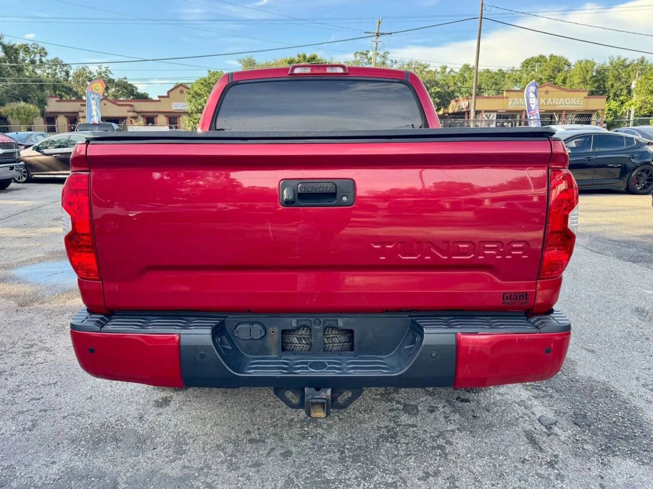 Used 2018 Toyota Tundra Platinum image 17