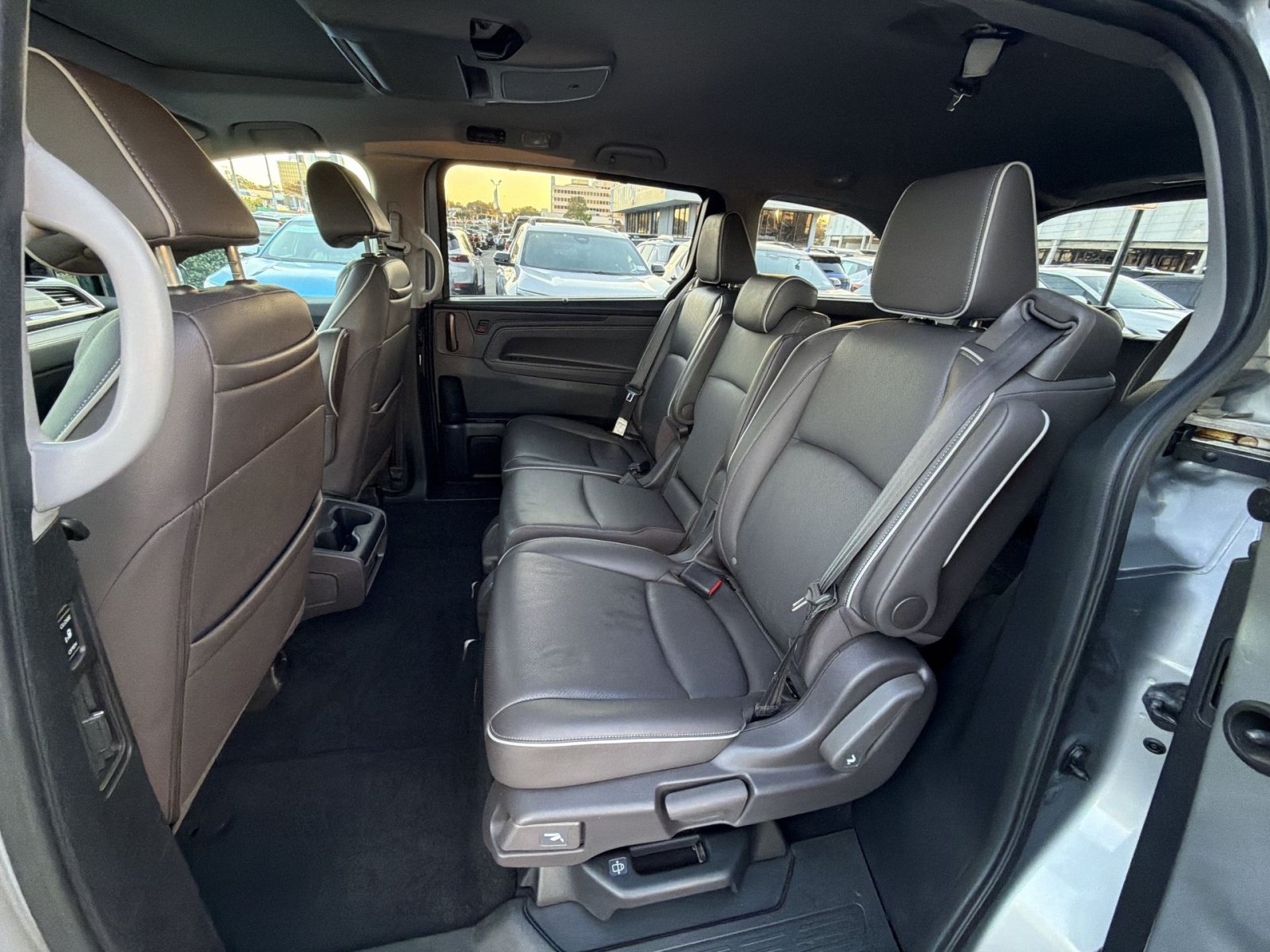 Used 2024 Honda Odyssey Elite image 25