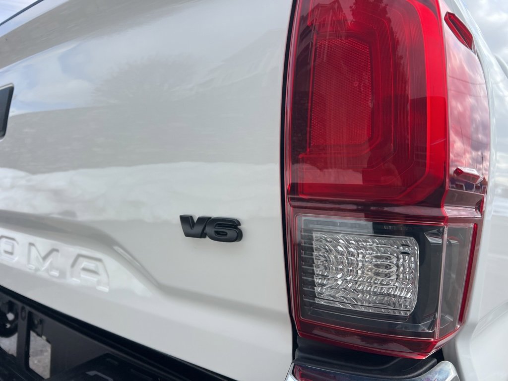 Used 2021 Toyota Tacoma SR5 image 9