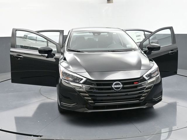 New 2025 Nissan Versa SR w/ Trunk Package FWD image 47