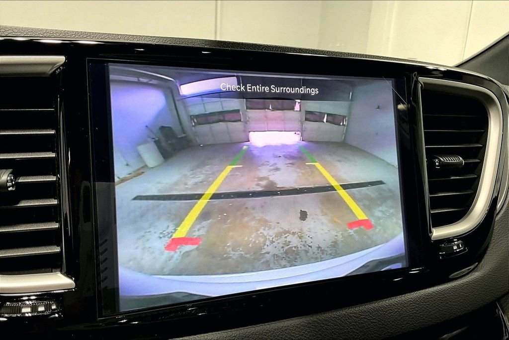 New 2026 Chrysler Voyager LX image 16