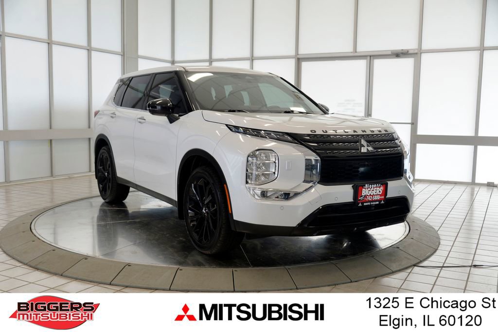 Used 2023 Mitsubishi Outlander SE Black Edition
