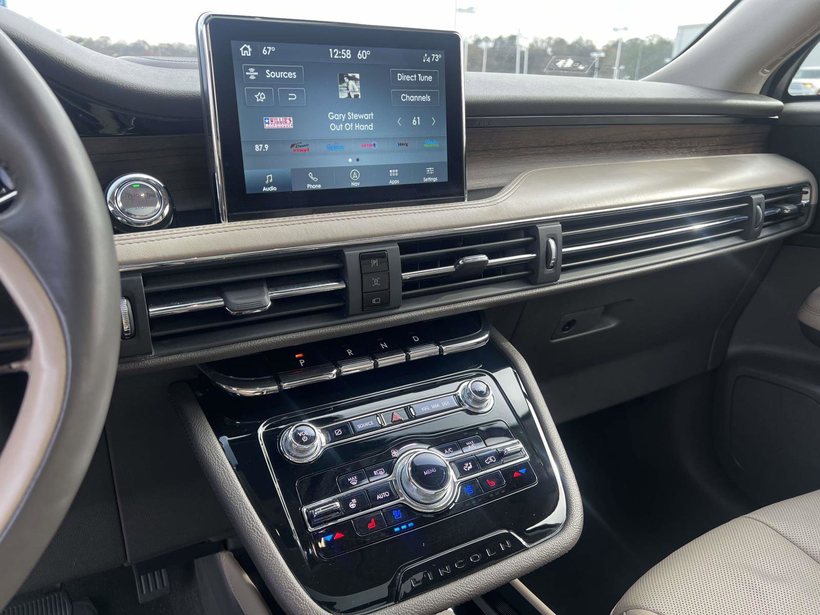 Used 2022 Lincoln Corsair Reserve w/ Equipment Group 201A image 25