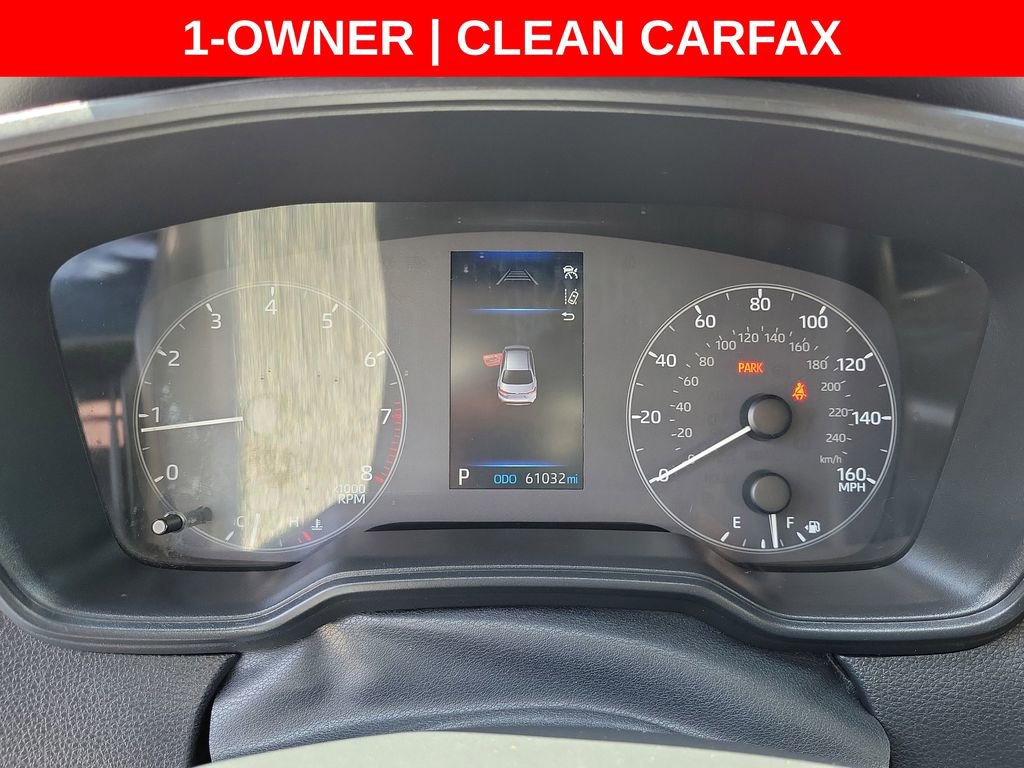 Used 2024 Toyota Corolla LE FWD image 3