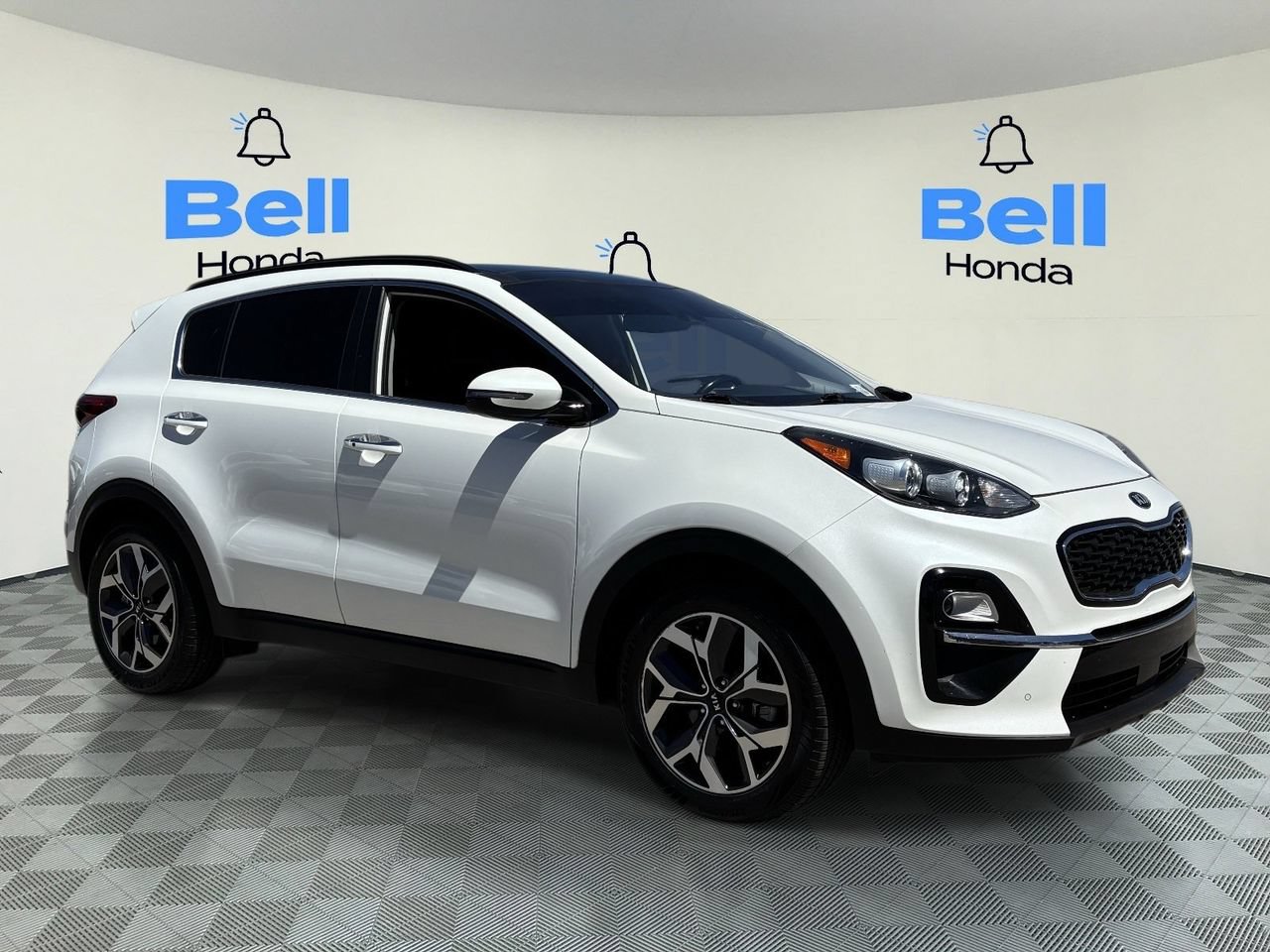 Used 2021 Kia Sportage EX w/ EX Technology Package FWD image 6