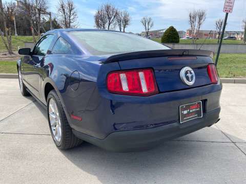 Used 2010 Ford Mustang Coupe image 40