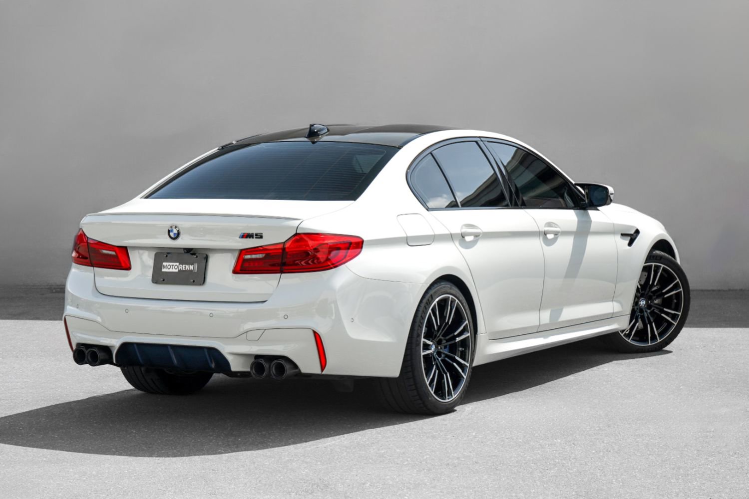 Used 2020 BMW M5 w/ Executive Package image 3