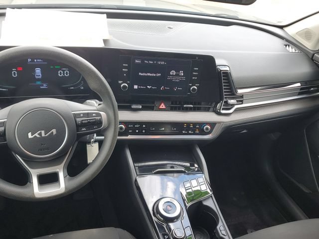 Used 2023 Kia Sportage LX AWD/4WD image 14