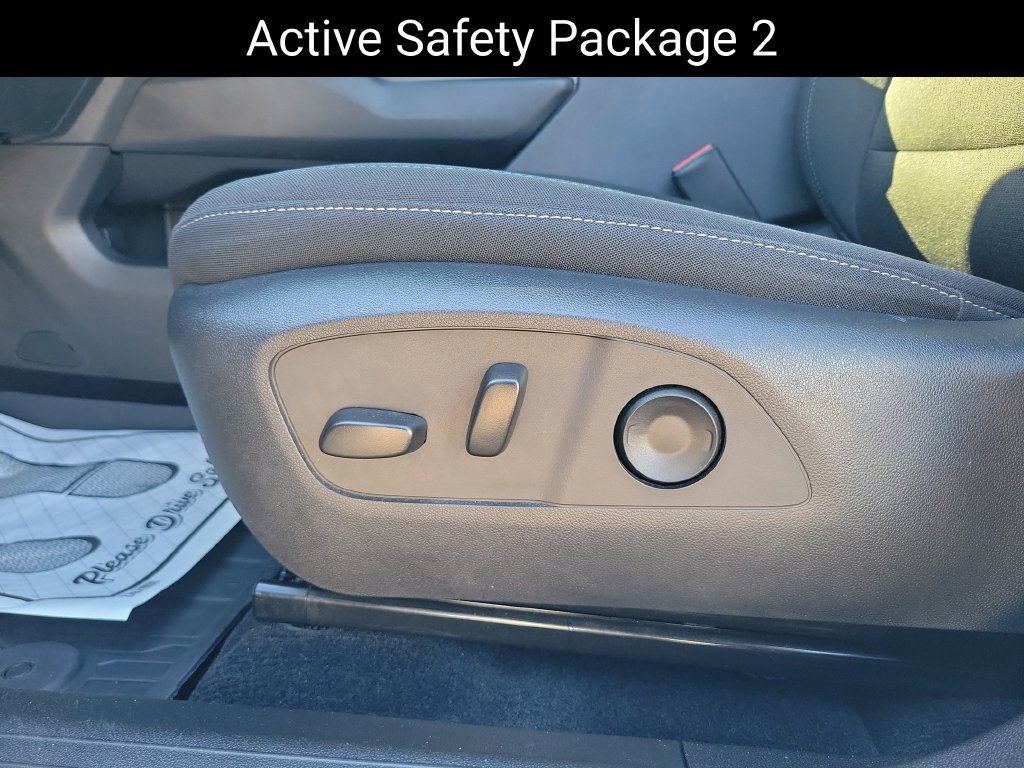 Certified 2025 Chevrolet Equinox EV LT w/ Comfort Package AWD/4WD image 12