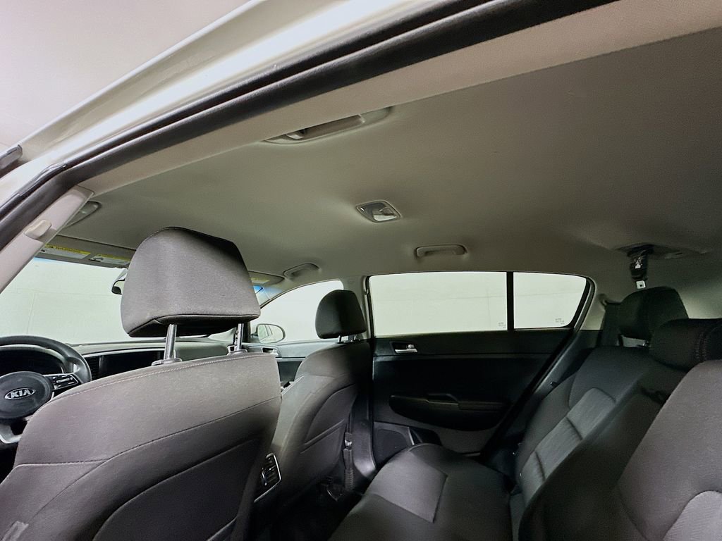 Used 2021 Kia Sportage LX AWD/4WD image 13