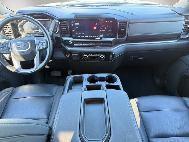 Used 2025 GMC Sierra 1500 SLT AWD/4WD image 12