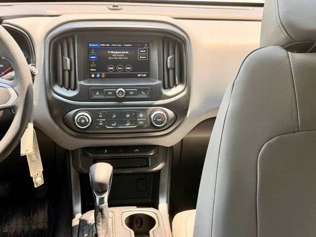 Used 2022 Chevrolet Colorado W/T w/ WT Convenience Package RWD image 23