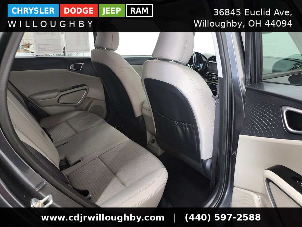 Used 2021 Kia Soul EX FWD image 34
