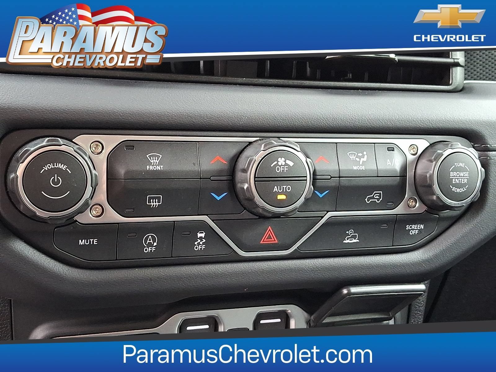 Used 2026 Jeep Gladiator Rubicon AWD/4WD image 17