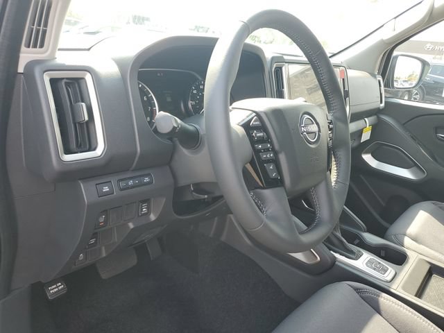 New 2027 Nissan Frontier SV w/ SV Convenience Package AWD/4WD image 21