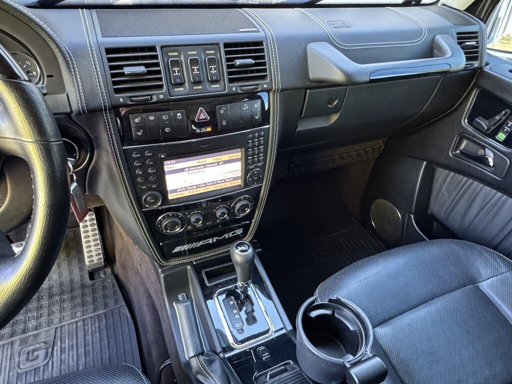 Used 2012 Mercedes-Benz G 550 image 9