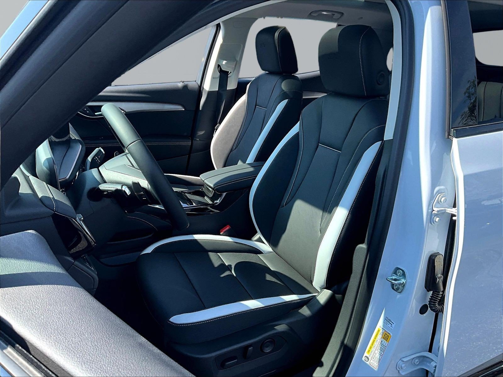 New 2026 Buick Envision Sport Touring AWD/4WD image 17