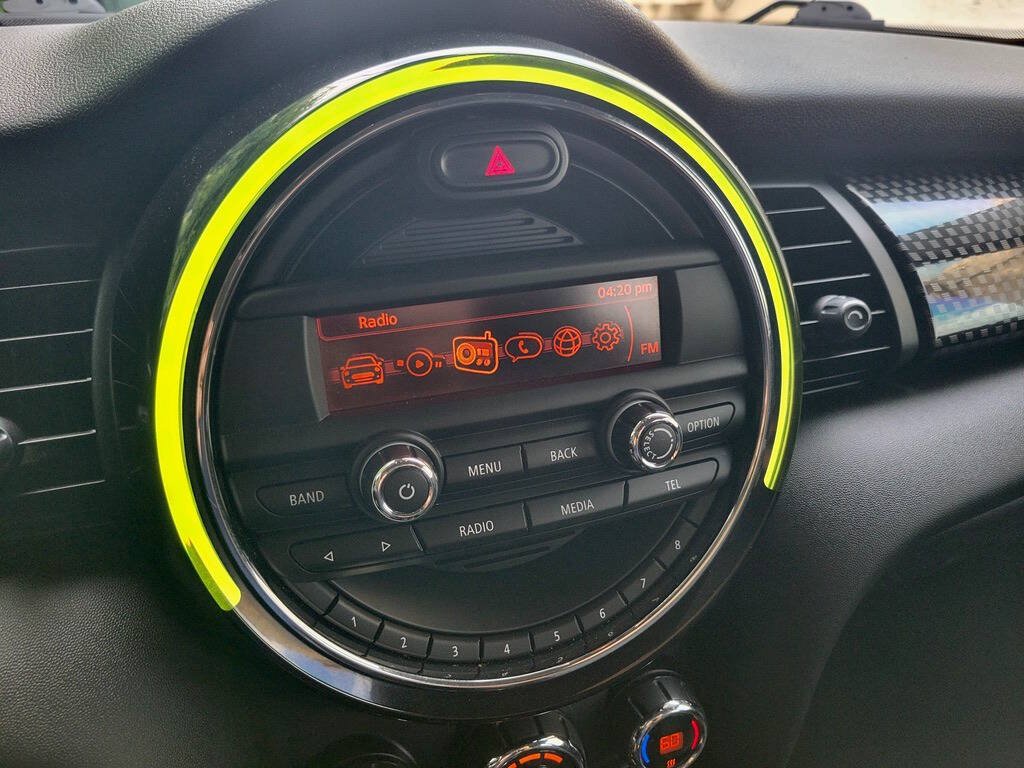 Used 2015 MINI Cooper S FWD image 28