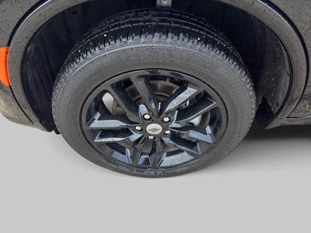 Used 2023 Dodge Durango GT AWD/4WD image 18