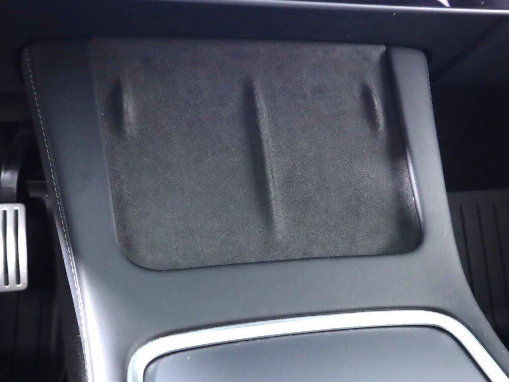 Used 2021 Tesla Model Y Performance image 25