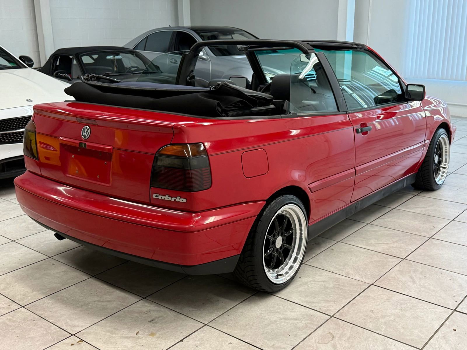Used 1997 Volkswagen Cabrio Highline image 9