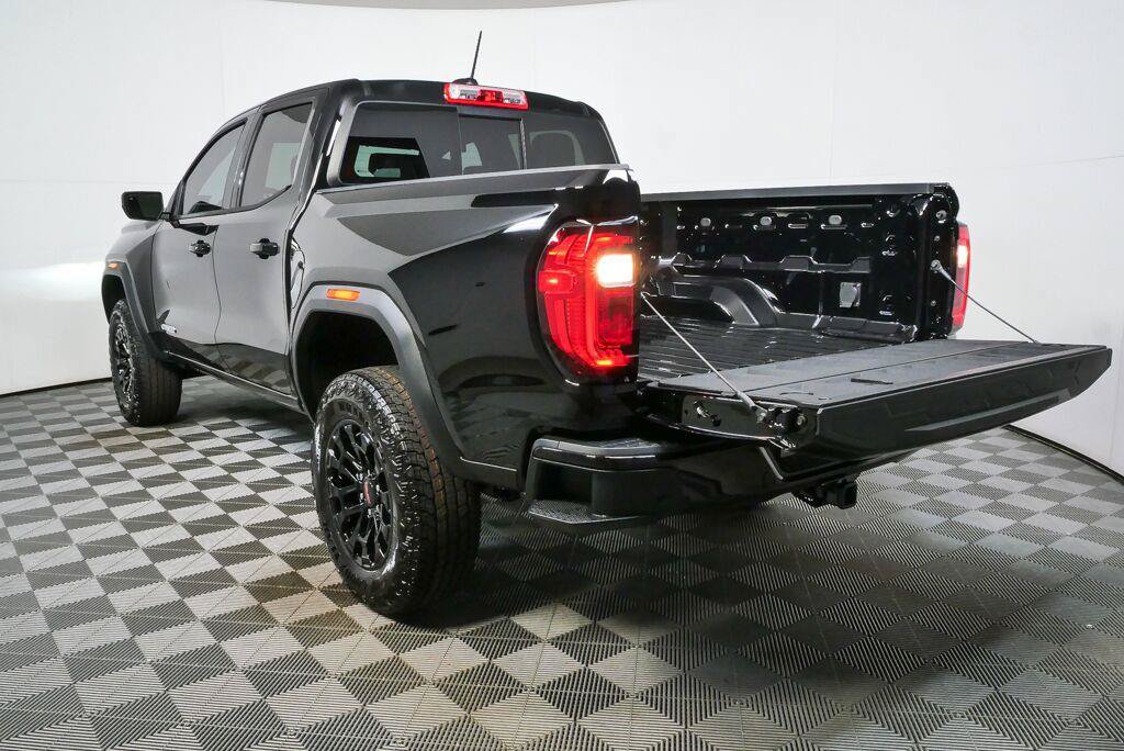 New 2026 GMC Canyon Elevation w/ Convenience Package RWD image 33